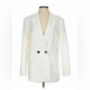 Zara Women’s Oversized White Blazer. BRAND NEW W TAG. size small